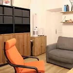 Charming renovated studio near Unesco